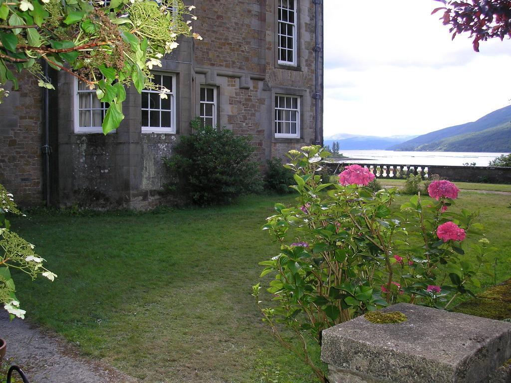 Butlers Quarters Apartment Cairndow Oda fotoğraf